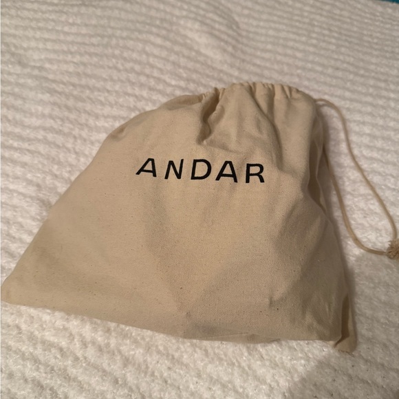 Andar Tan Leather Crossbody Bag - Picture 7 of 7